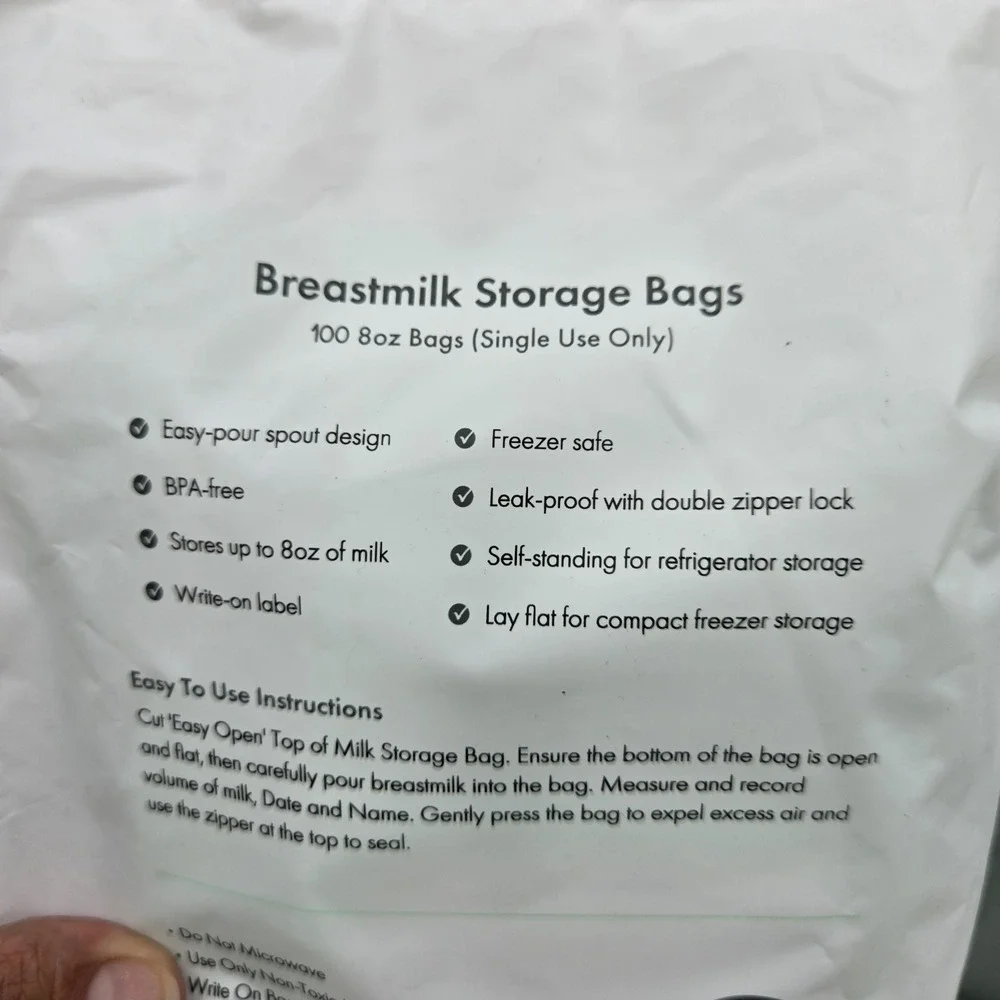 Lot of 2 Motif Medical Breastmilk Storage Bags 8 oz 100 Count BPA Free 200 Bags